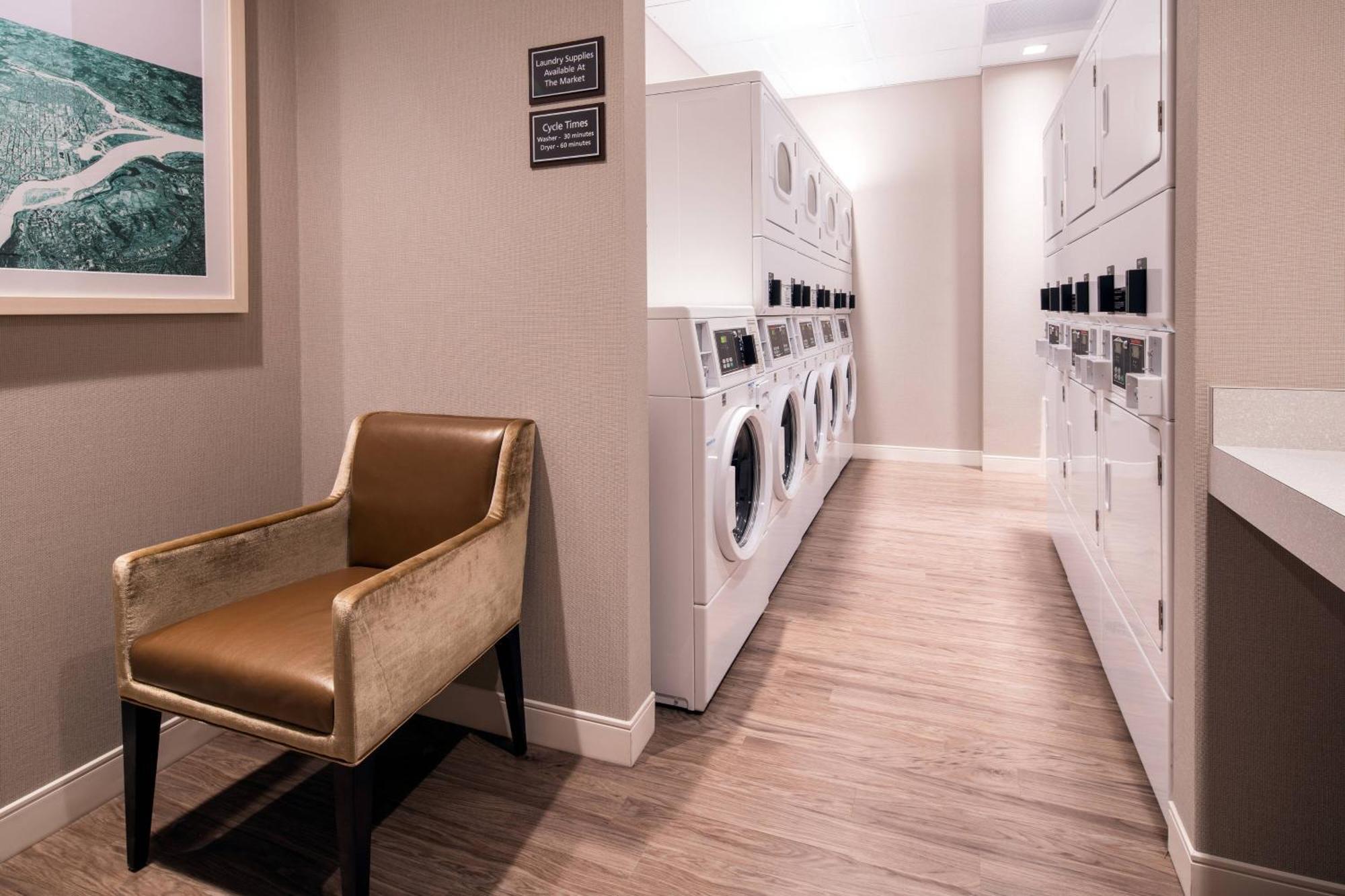 Residence Inn Washington Capitol Hill/Navy Yard Ngoại thất bức ảnh